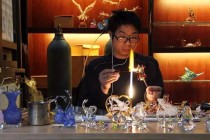 网红帝师偷税被罚千万，此前含泪官宣退网，帝师的往事帝师是哪的人